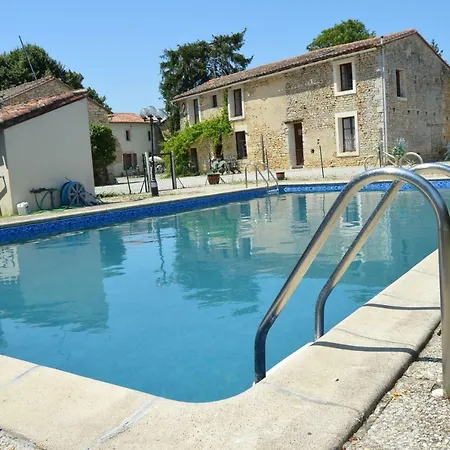 Les Hirondelles * Villiers-le-Roux